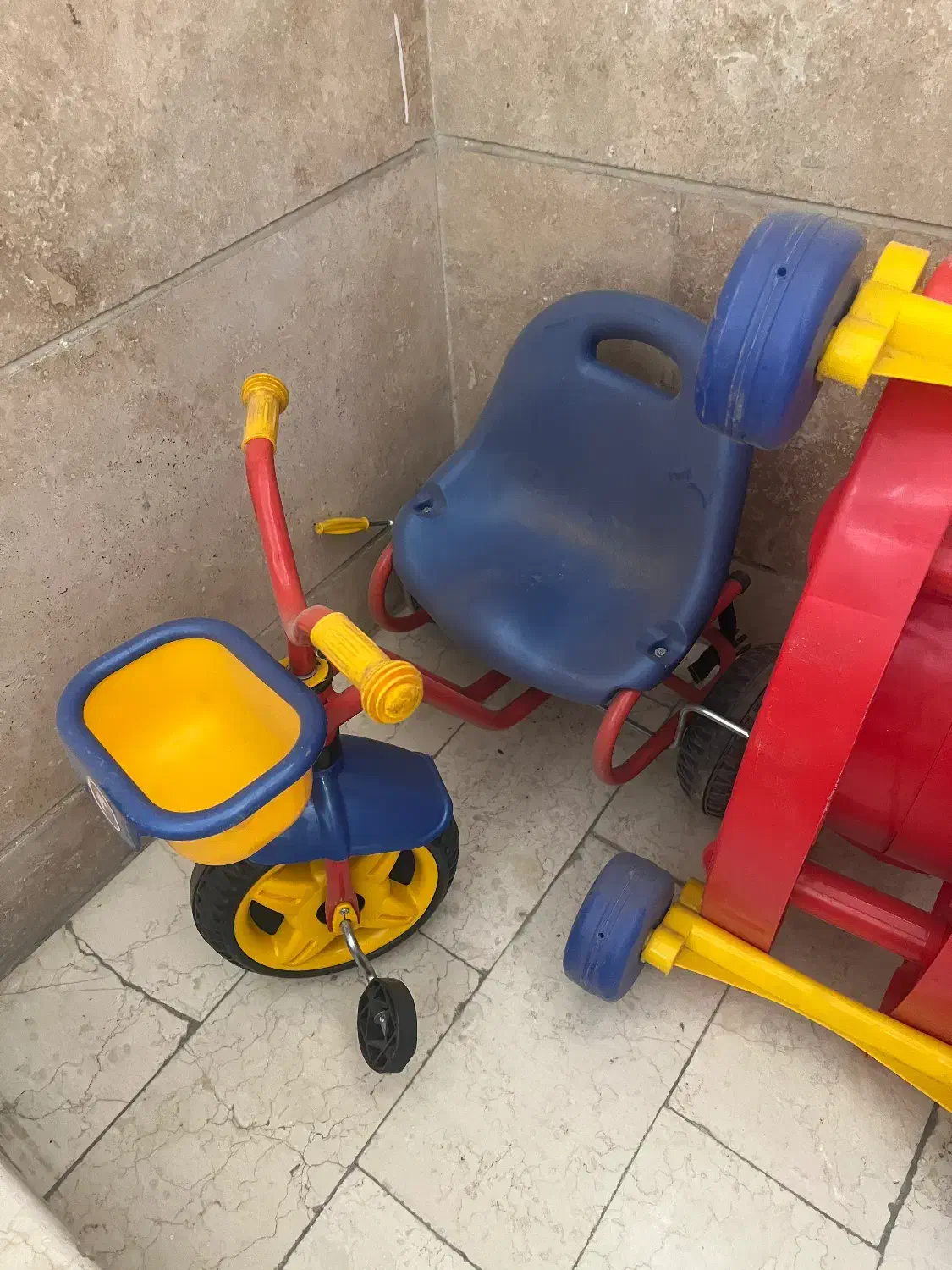 سه چرخه و اسب الاکلنگی|اسباب‌بازی بچه|تهران, جوانمردان (اندیشه)|دیوار