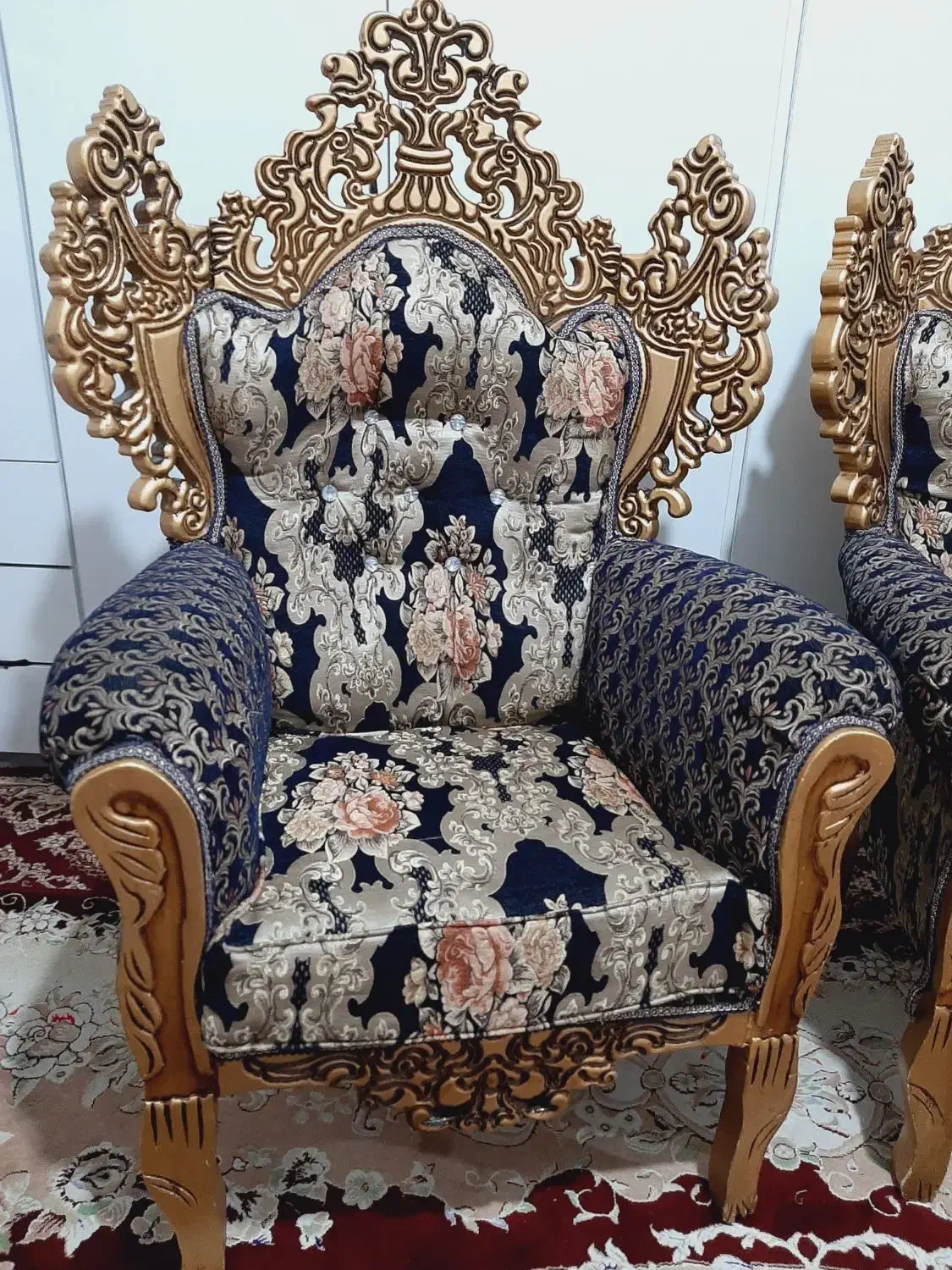 فروش مبل سلطنتی|مبلمان خانگی و میز عسلی|بروجرد, |دیوار