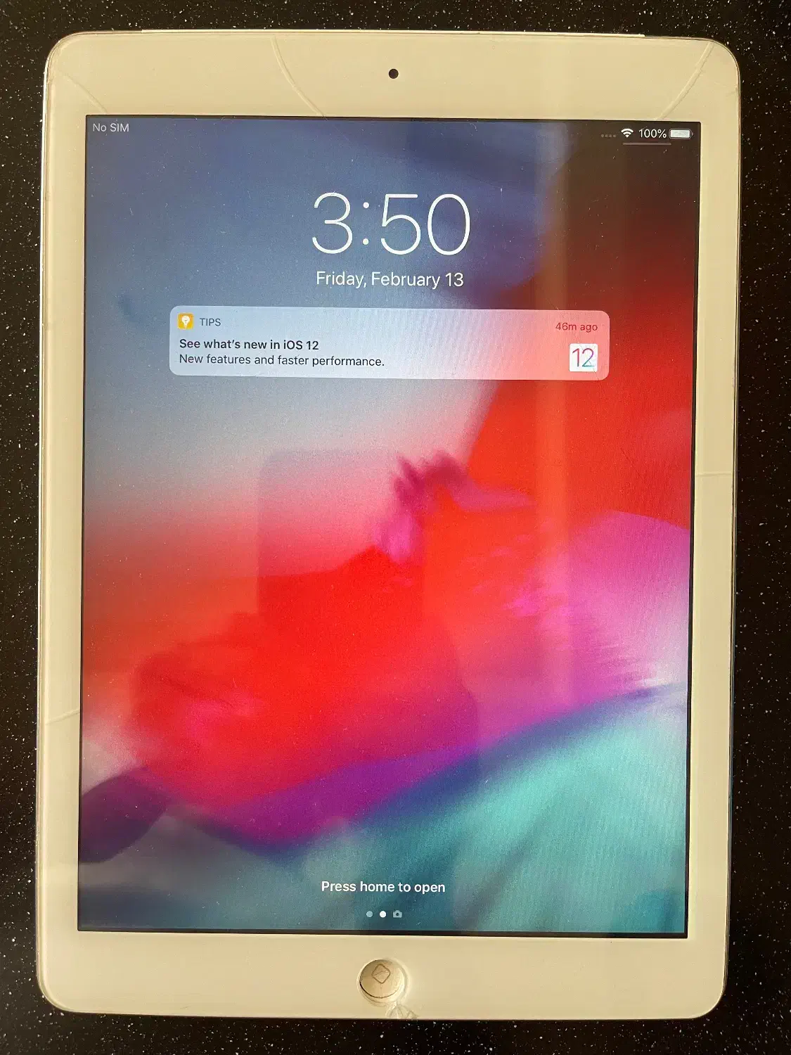 آیپد ایر ۲۰۱۴|تبلت|تهران, نیروی هوایی (پیروزی)|دیوار