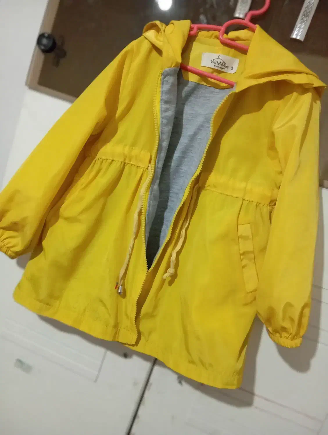 لباسهای خیلی مناسب لطفاً ورق بزنید|کفش و لباس بچه|مراغه, |دیوار