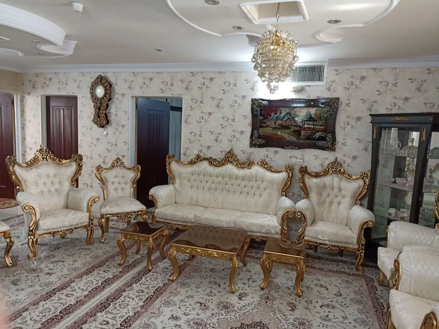 فروش مبل سلطنتی|مبلمان خانگی و میز عسلی|دامغان, |دیوار