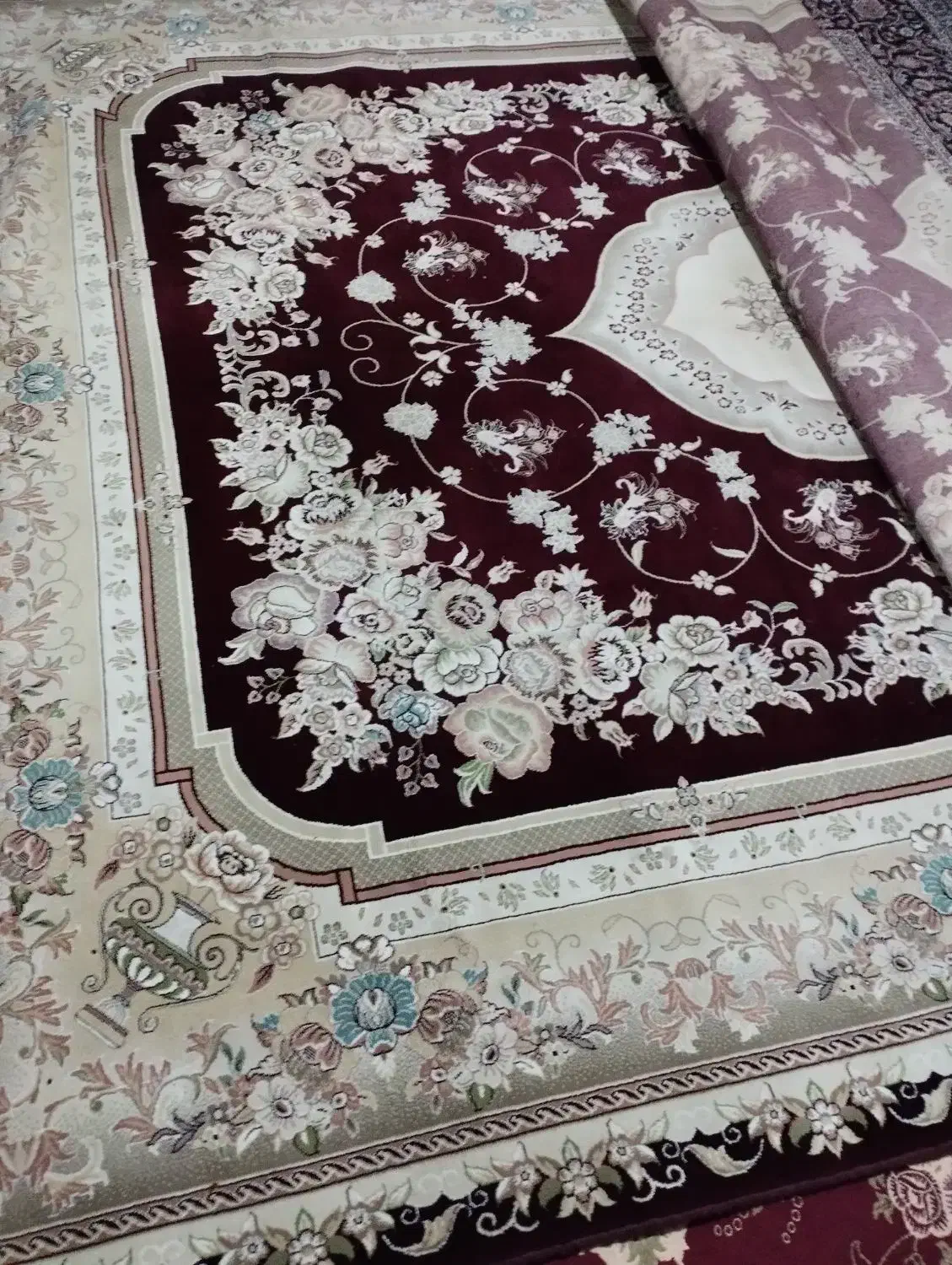 فرش 12متری|فرش|کرمانشاه, |دیوار