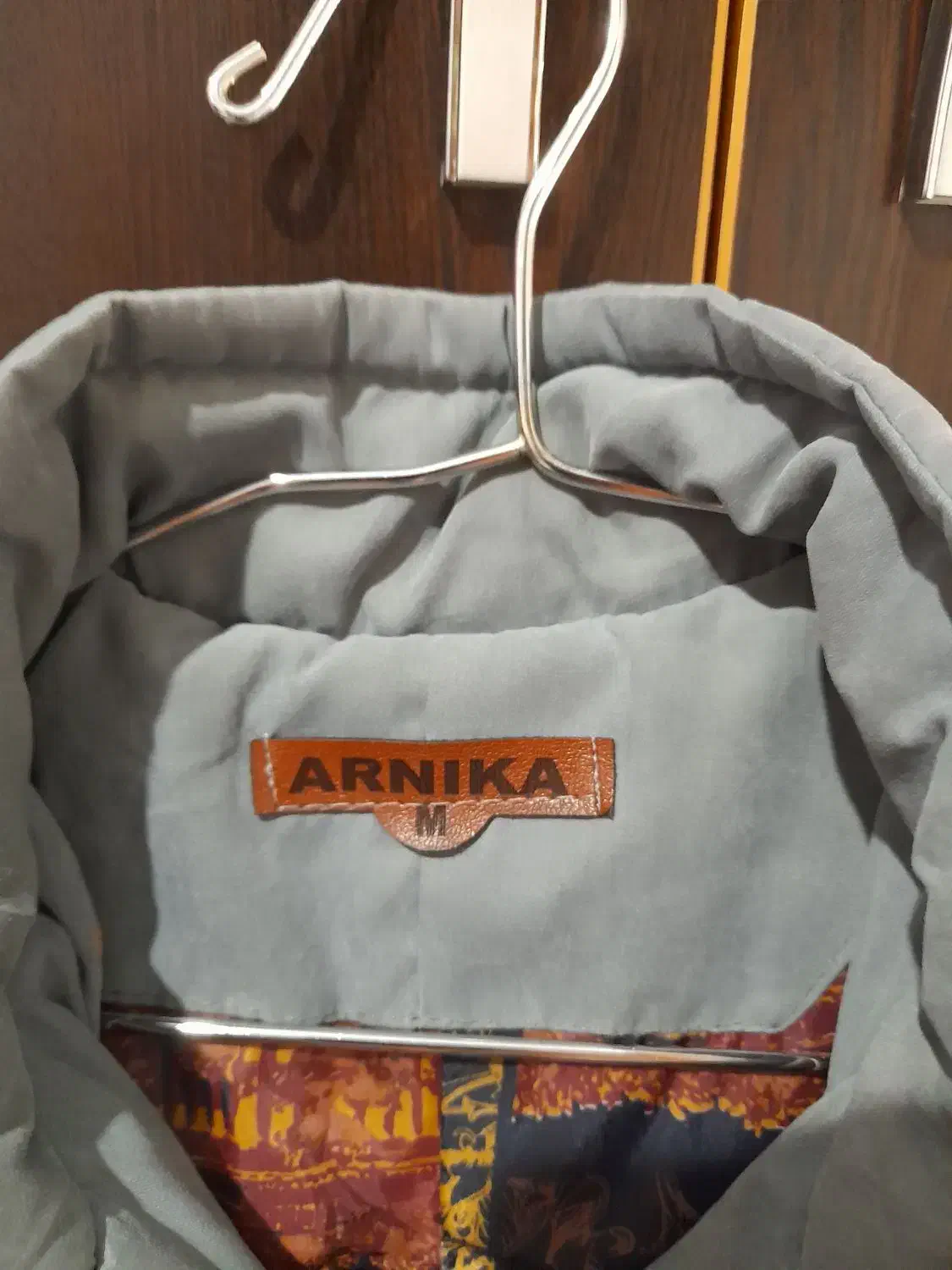 پالتو زنانه|لباس|قرچک, مجتمع مسکونی طبیعت|دیوار