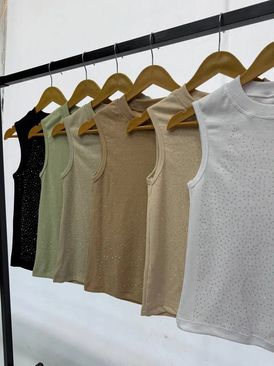 انواع تاپ کراپ|لباس|قم, تولید دارو و یخچال|دیوار