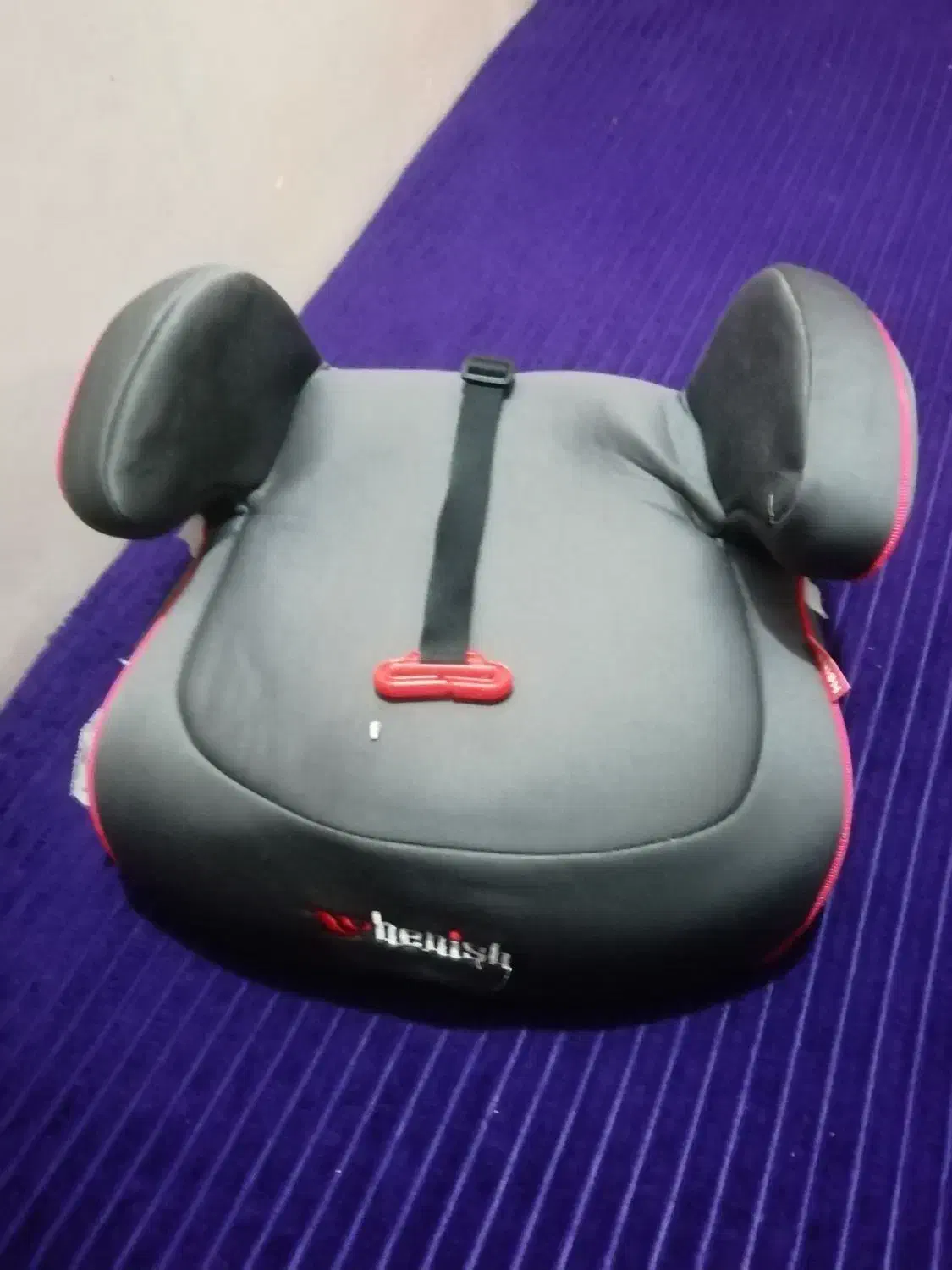 صندلی کودک بوستر هنیش برای ماشین تمیز درحد|تخت و صندلی بچه|اهواز, کوی ایثار|دیوار