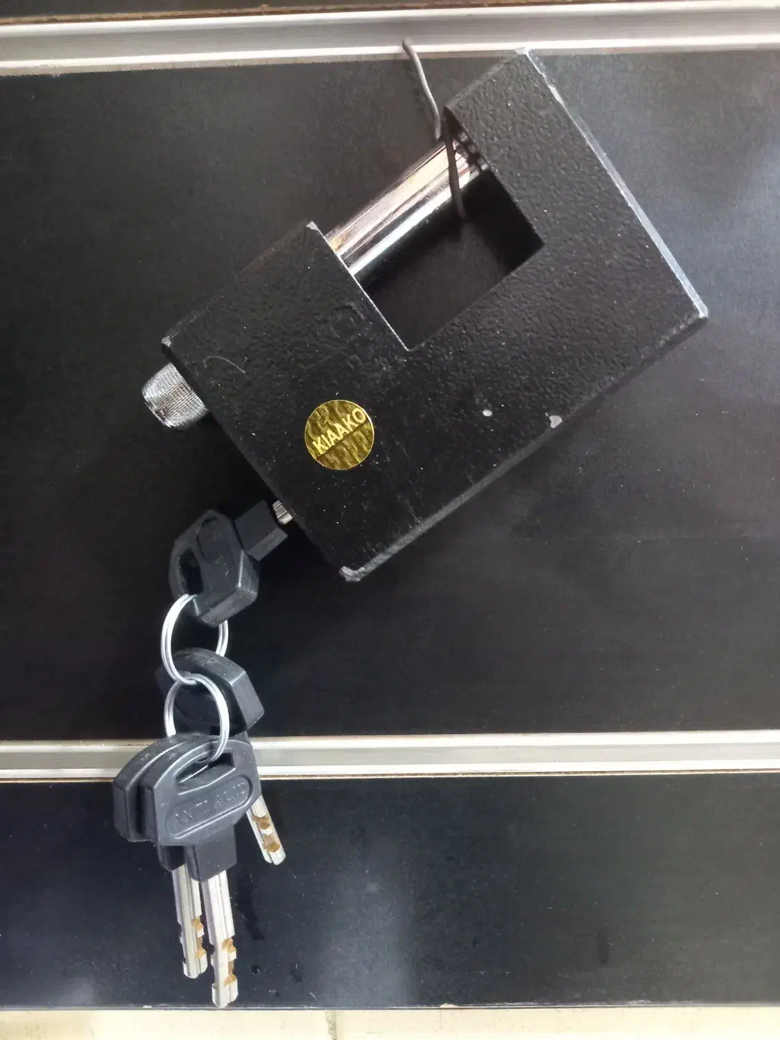 کلیدسازی شهر|خدمات پیشه و مهارت|شاهین‌شهر, نظامی|دیوار