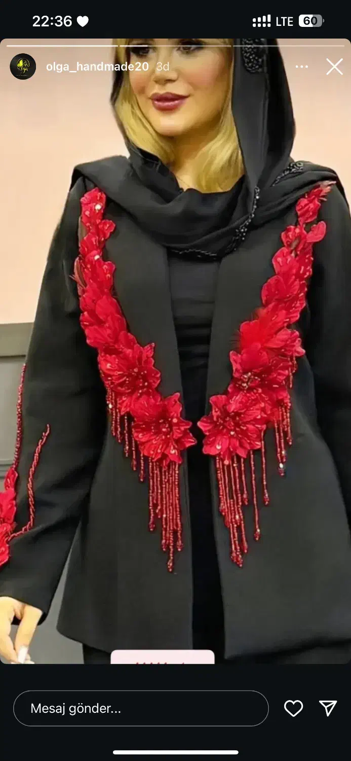 جواهر دوزی و ساخت انواع گلهای مخمل و ساتن روی لباس|لباس|پارس‌آباد, |دیوار