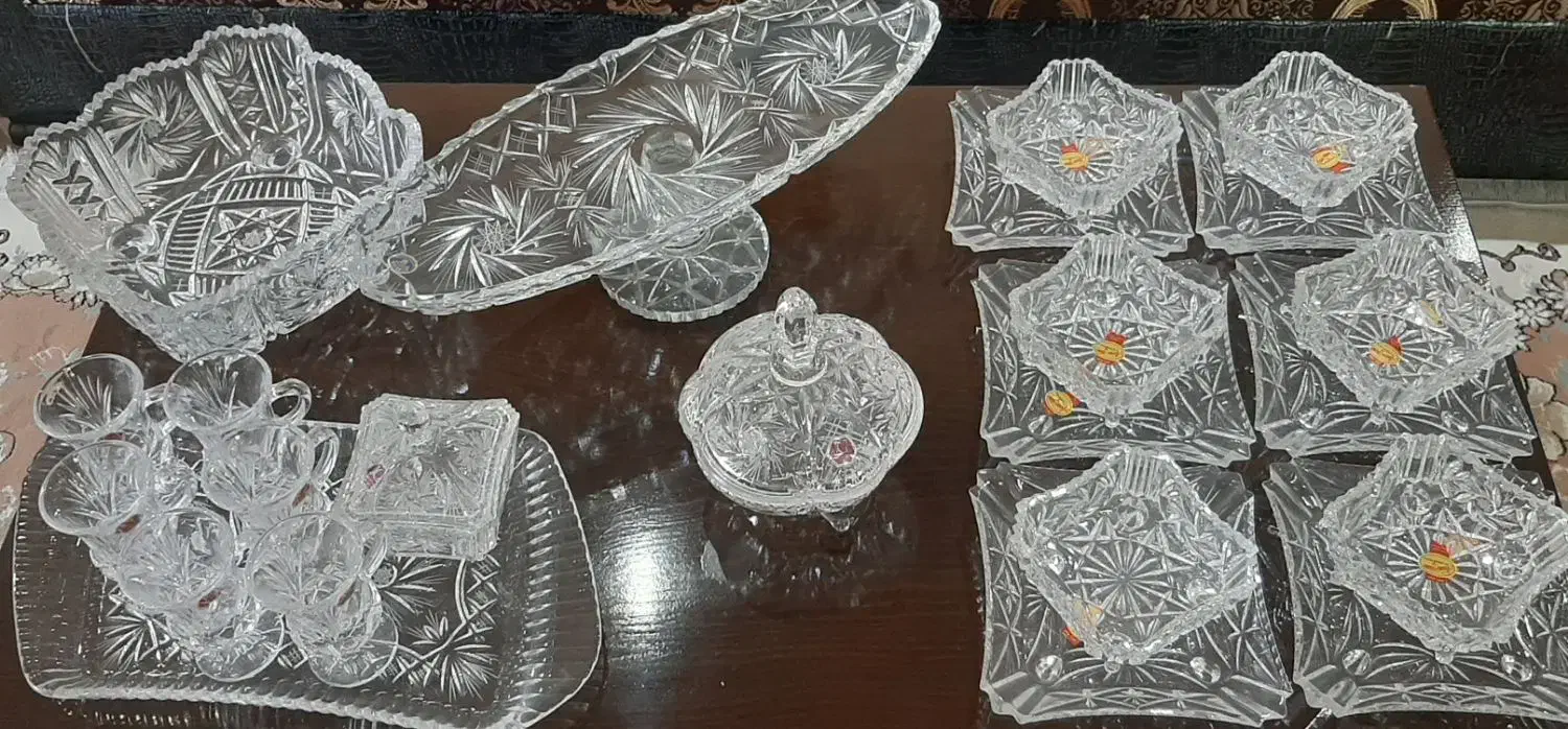 سرویس بلور|ظروف سرو و پذیرایی|اصفهان, جاوان|دیوار