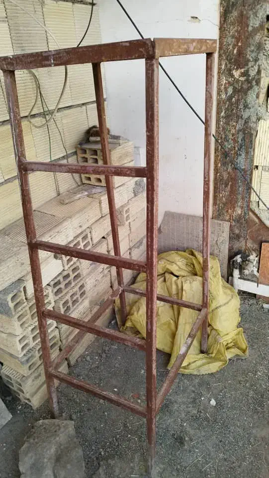 چهار پایه|صندلی و نیمکت|کرمانشاه, |دیوار