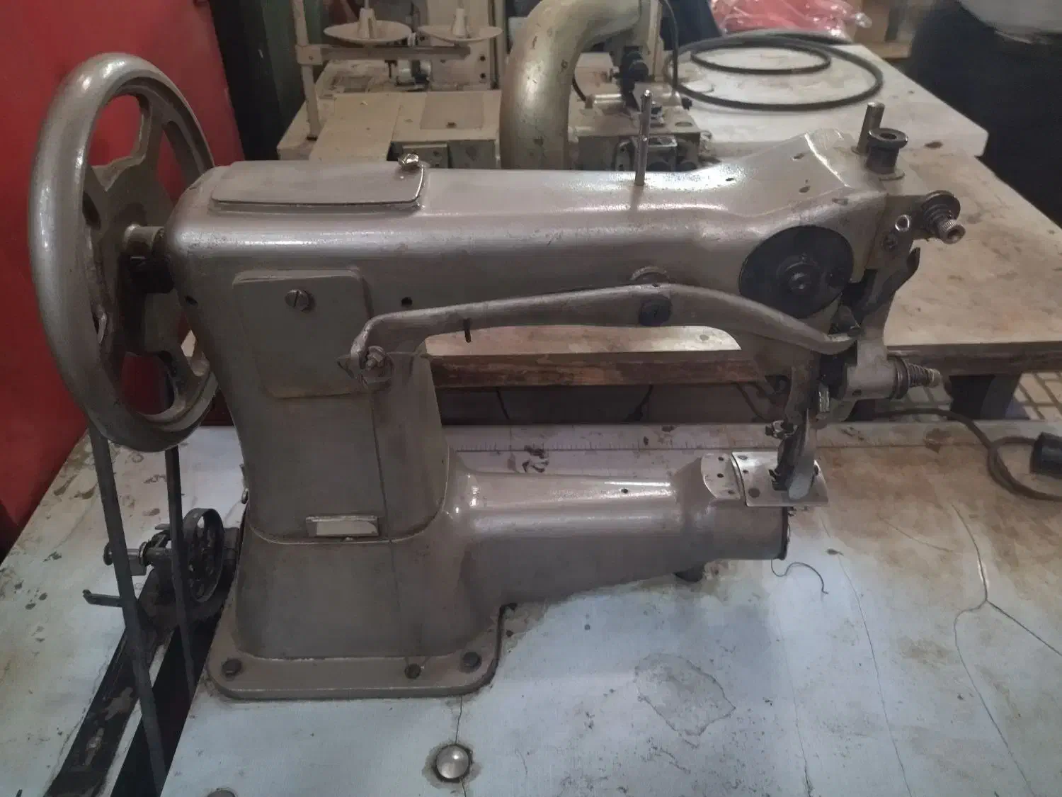 ادلر درشت دوزی چرم|چرخ خیاطی و ریسندگی|تهران, امین حضور|دیوار