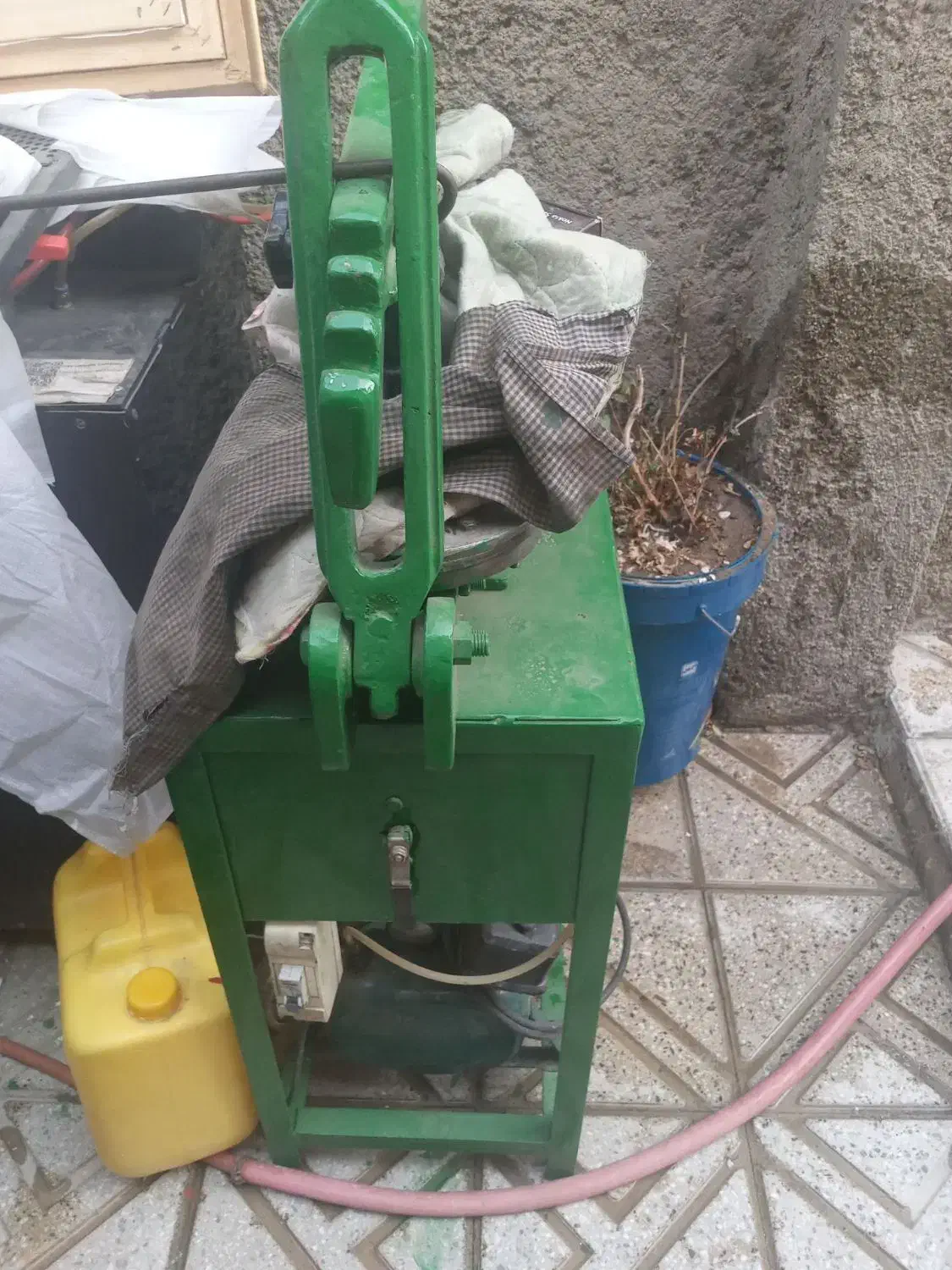 دستگاه پرس|ماشین‌آلات صنعتی|همدان, |دیوار