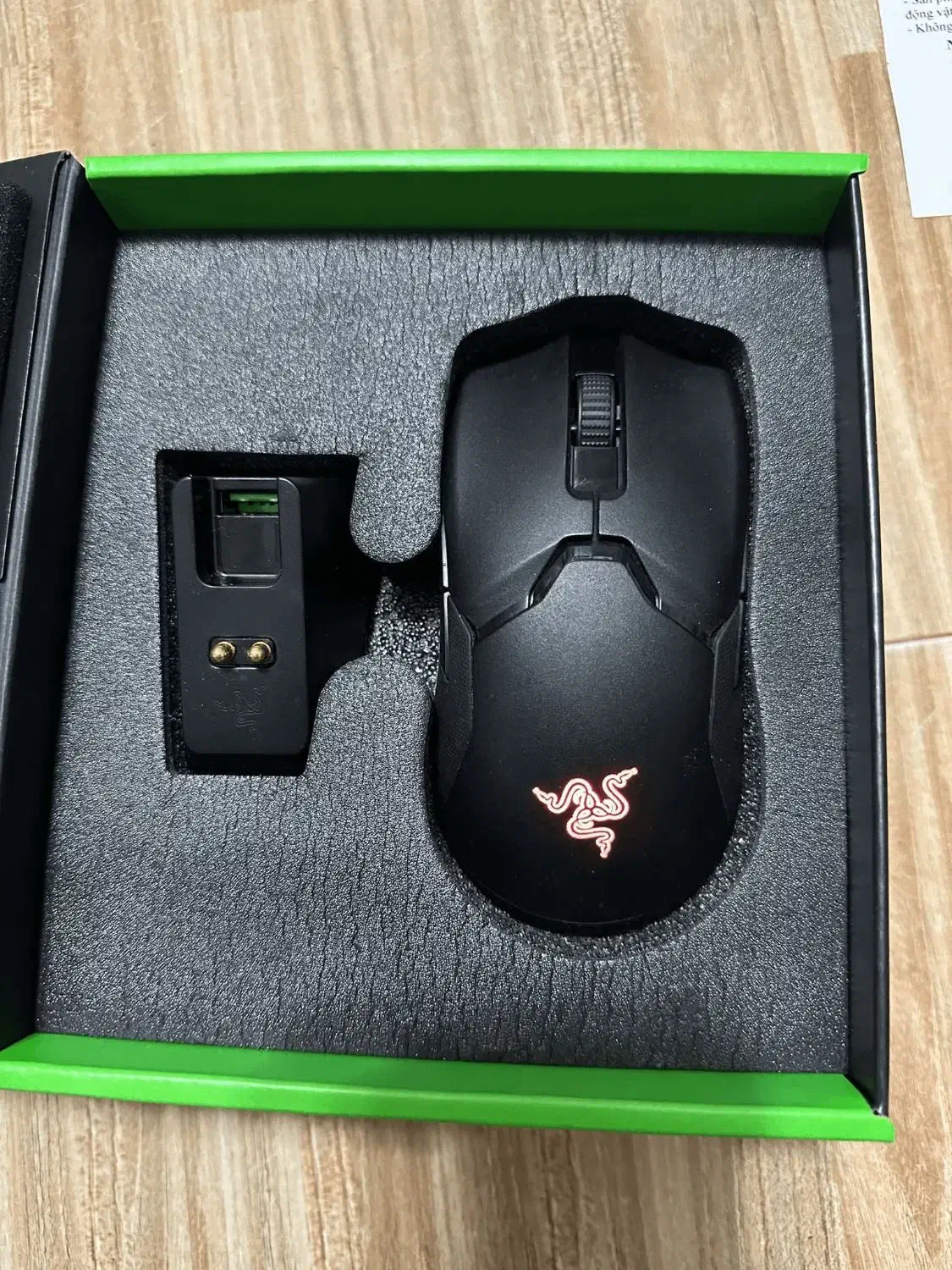 موس گیمینگ Razer Viper Ultimate با پایه شارژر RGB|قطعات و لوازم جانبی رایانه|تهران, میرداماد|دیوار