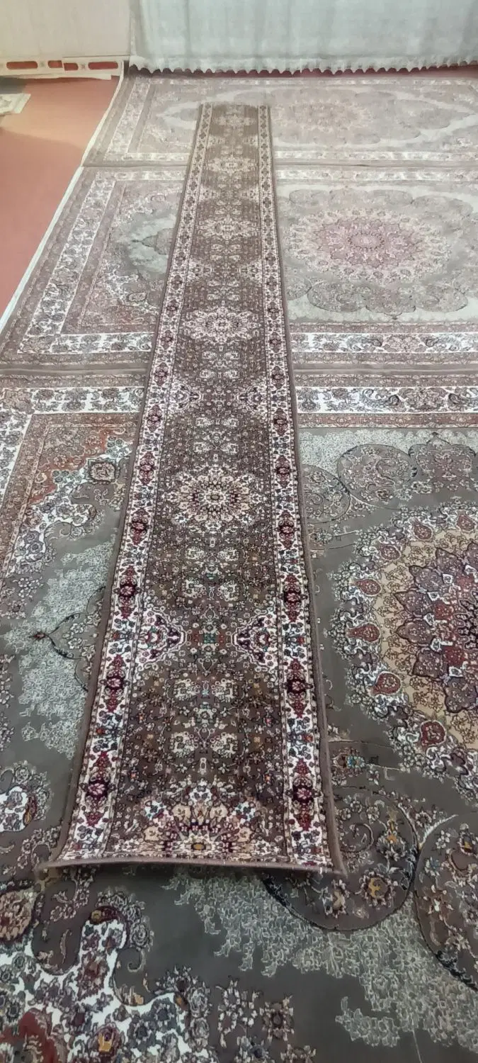 کناره نو|فرش|کرج, برغان|دیوار