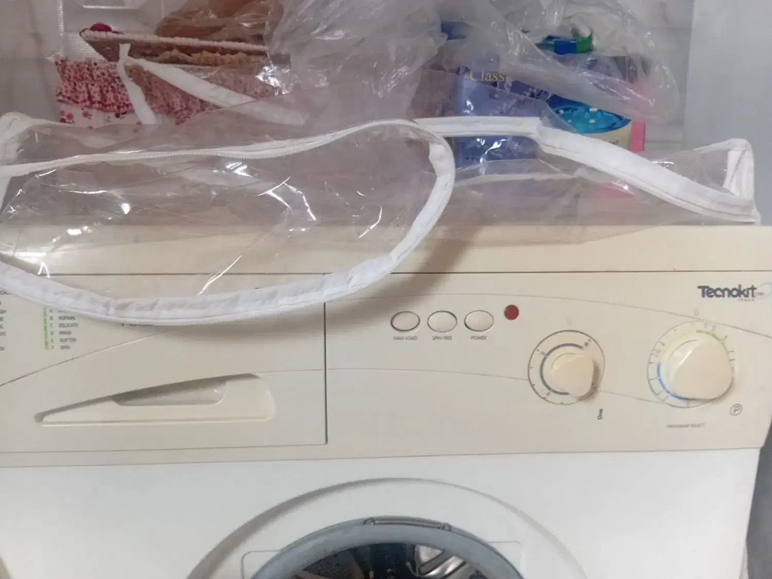 ماشین لباسشویی|ماشین لباسشویی و خشککن لباس|کاشان, ولیعصر|دیوار