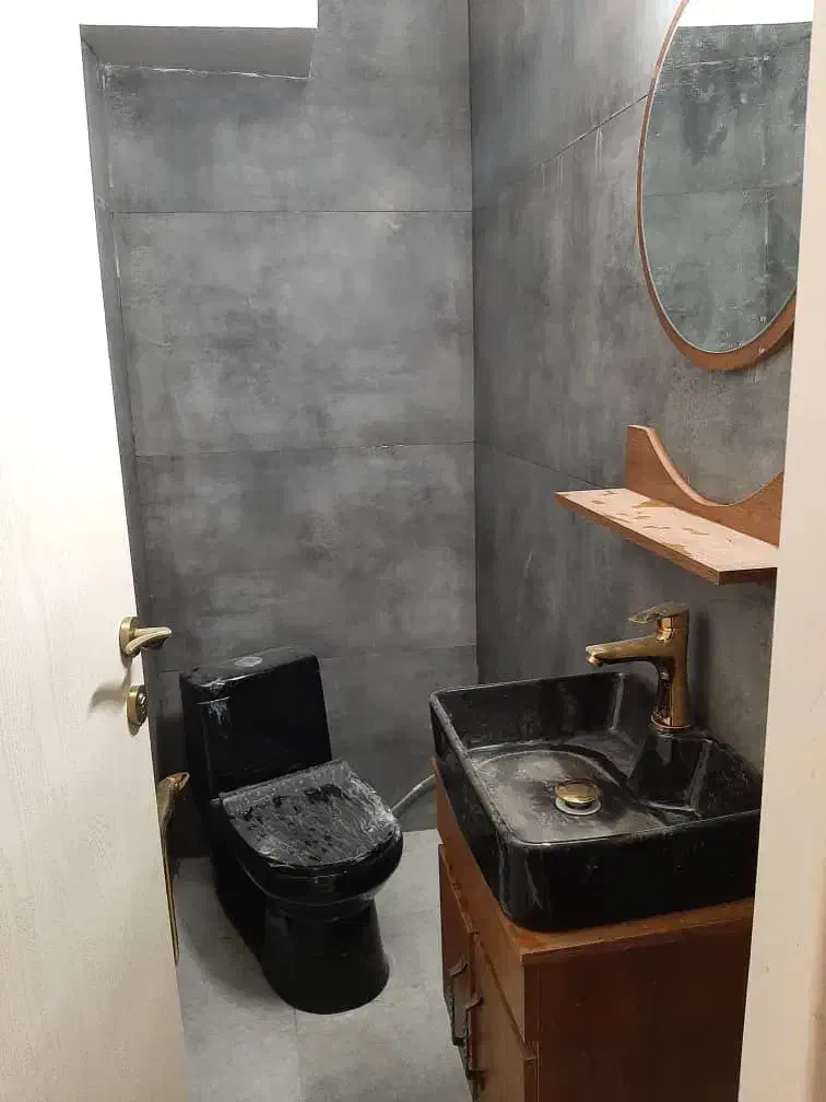 میدان صدم ۵۵ متر پارکینگ و انباری طبقه اول