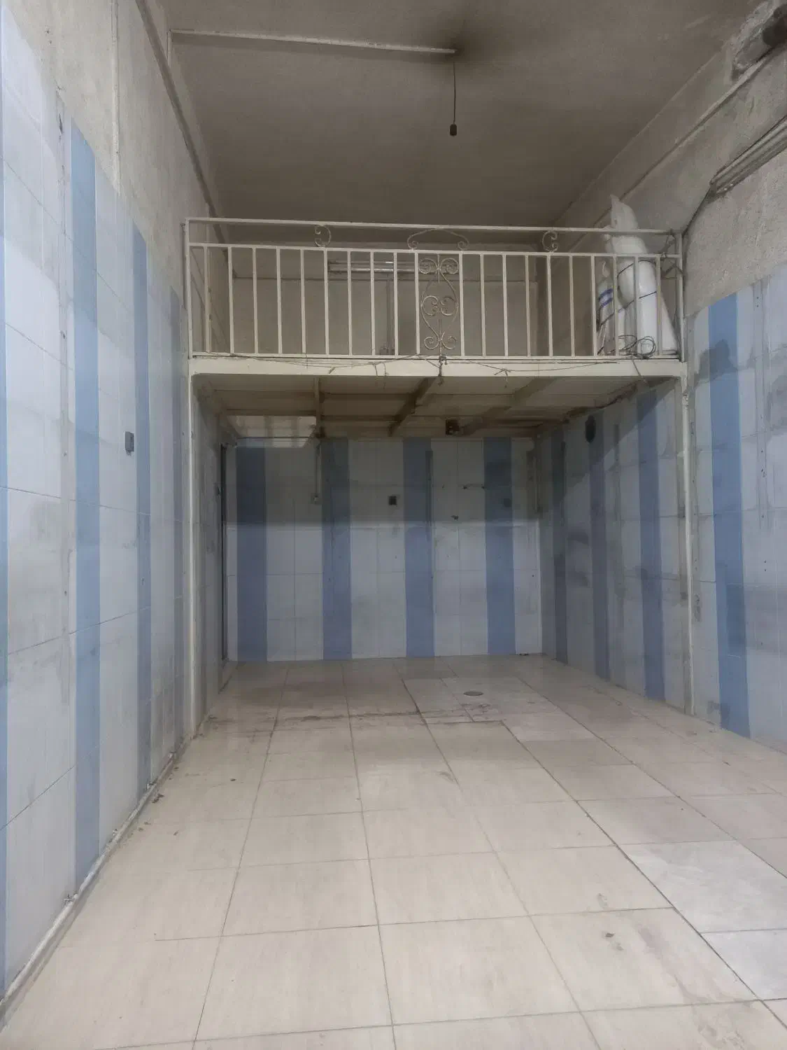 مغازه تجاری متراژحدودا۳۶ متر بابهر ۴ جنوبی|فروش مغازه و غرفه|فیروزکوه, |دیوار