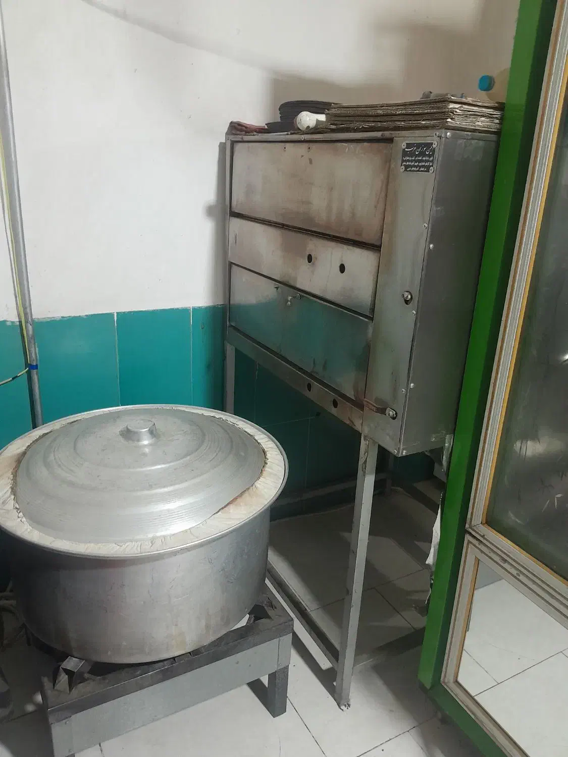 سلام تمام لوازم آشپزی به فروش می‌رسد|کافی‌شاپ و رستوران|صومای برادوست, |دیوار