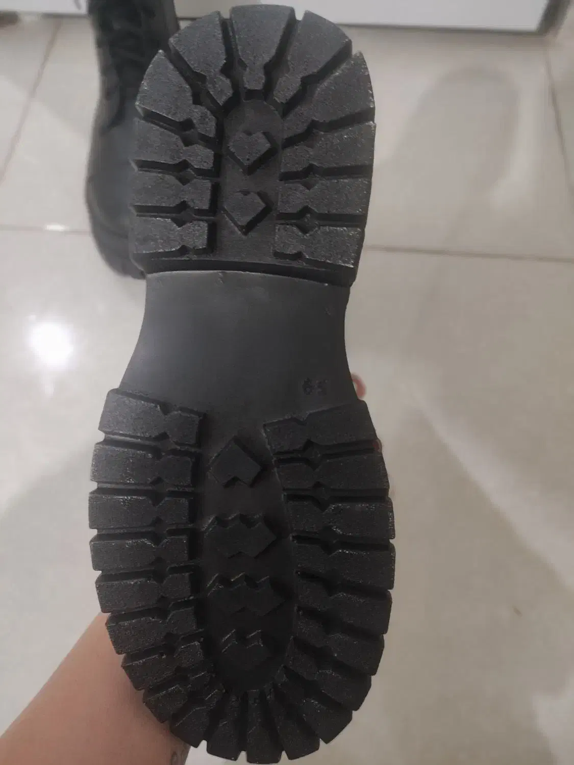 بوت نونونو|کیف، کفش، کمربند|بروجرد, |دیوار