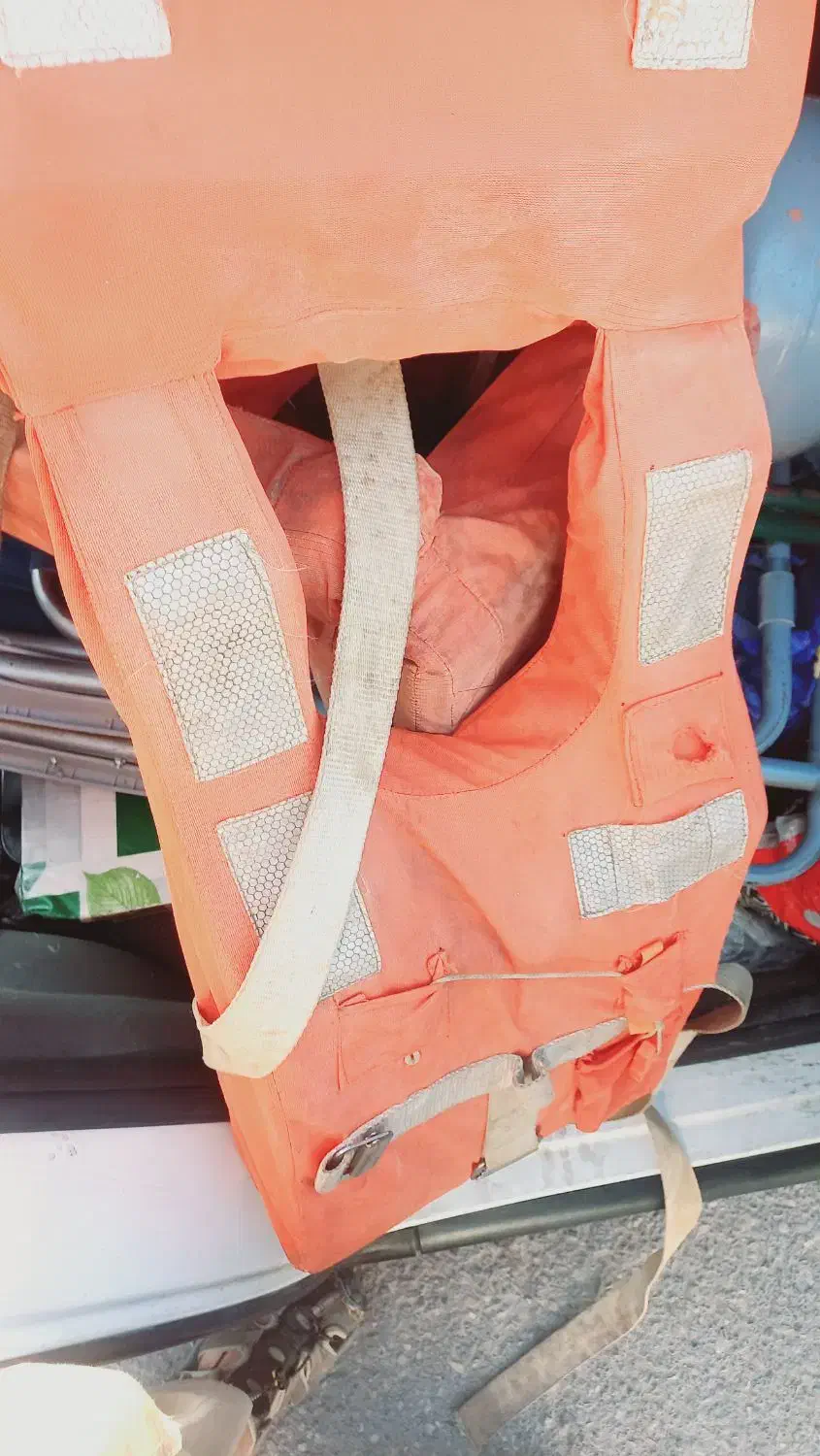 جلیقه نجات|غواصی و ورزشهای آبی|قشم, |دیوار