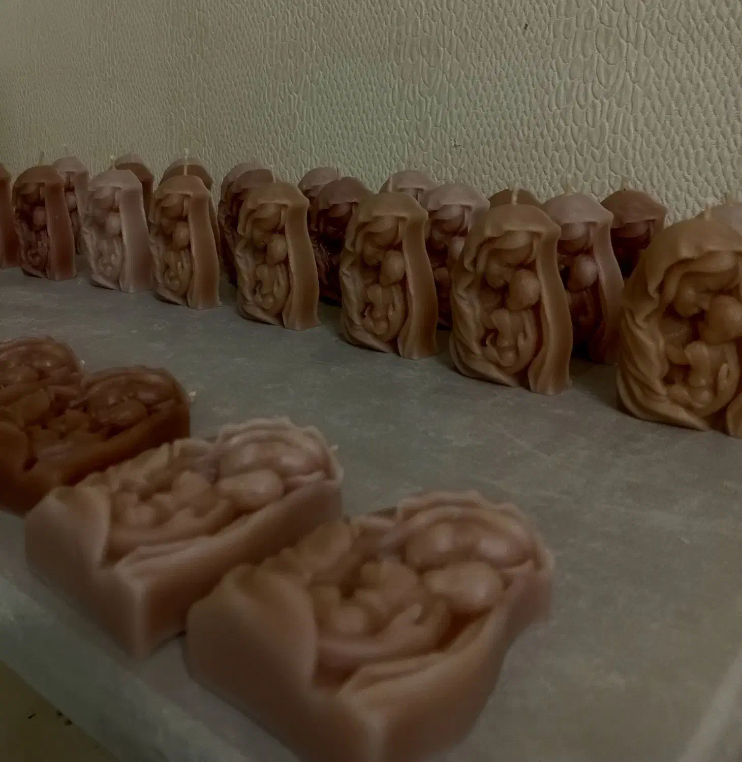 شمع تندیس مادر|مجسمه، تندیس، ماکت|مشهد, جانباز|دیوار