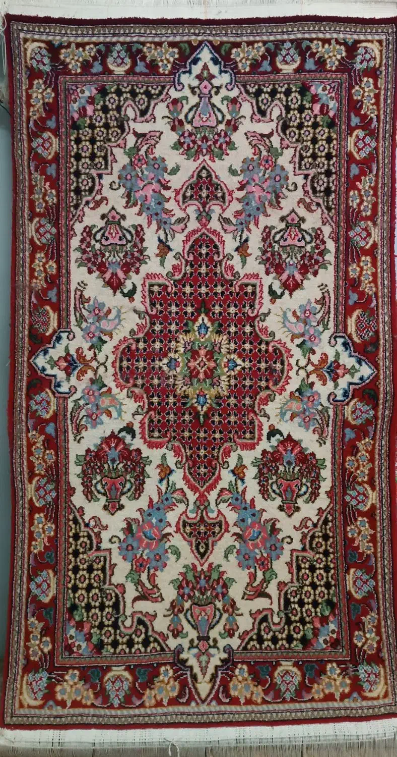 قالیچه دستباف زیبا|فرش|شهرضا, |دیوار