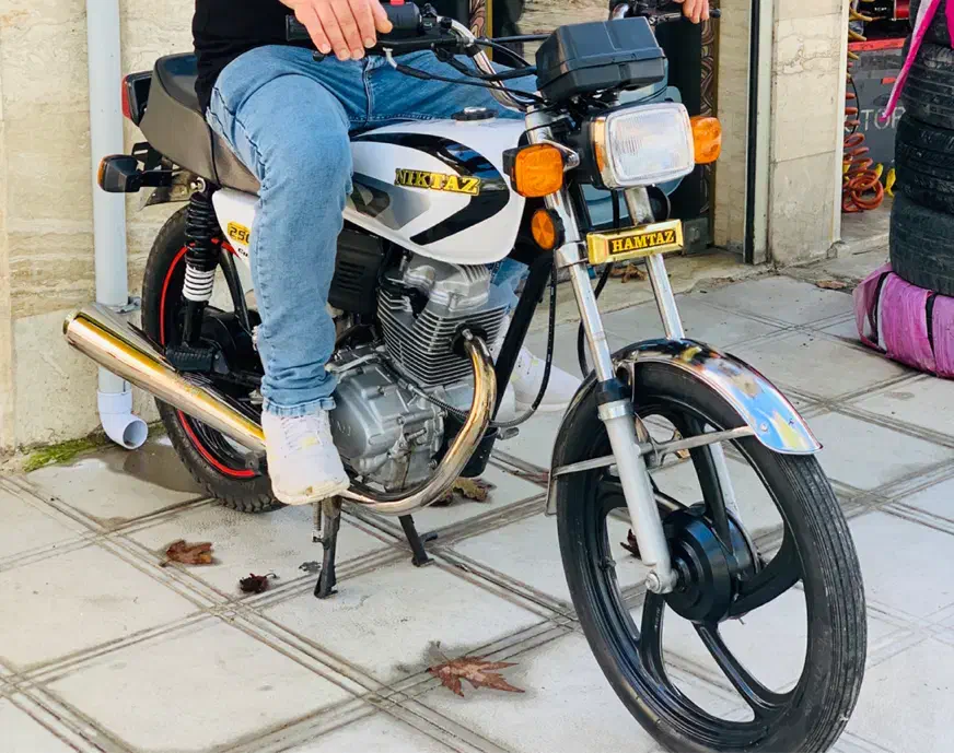 هندا250مشابهصفرمدل95معاوضهباپیاس5یاایفون|موتورسیکلت|رشت, یخسازی|دیوار