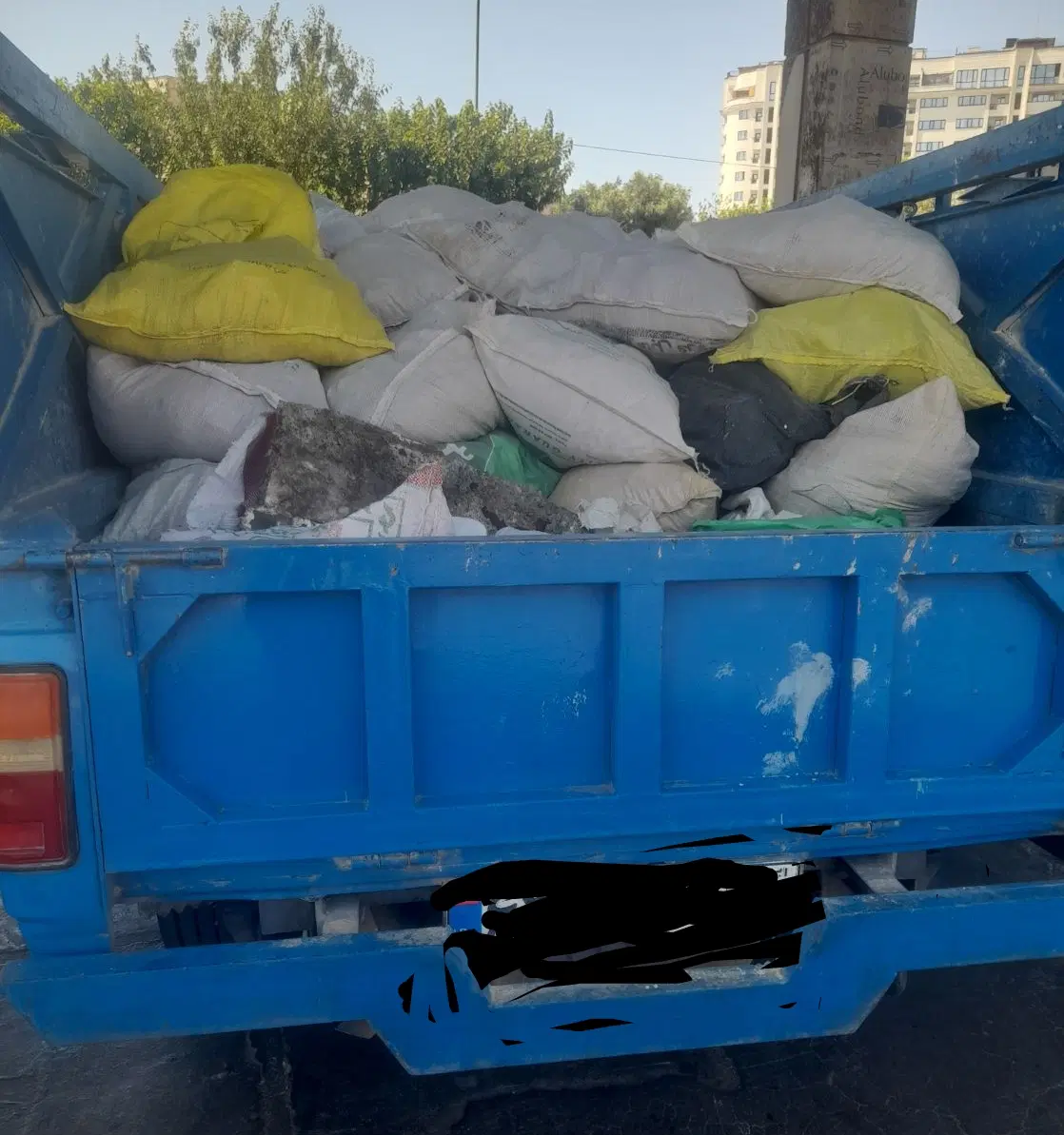 حمل نخاله نیسان خاک ، سراسر تهران شبانه روز|خدمات حمل و نقل|تهران, صادقیه|دیوار