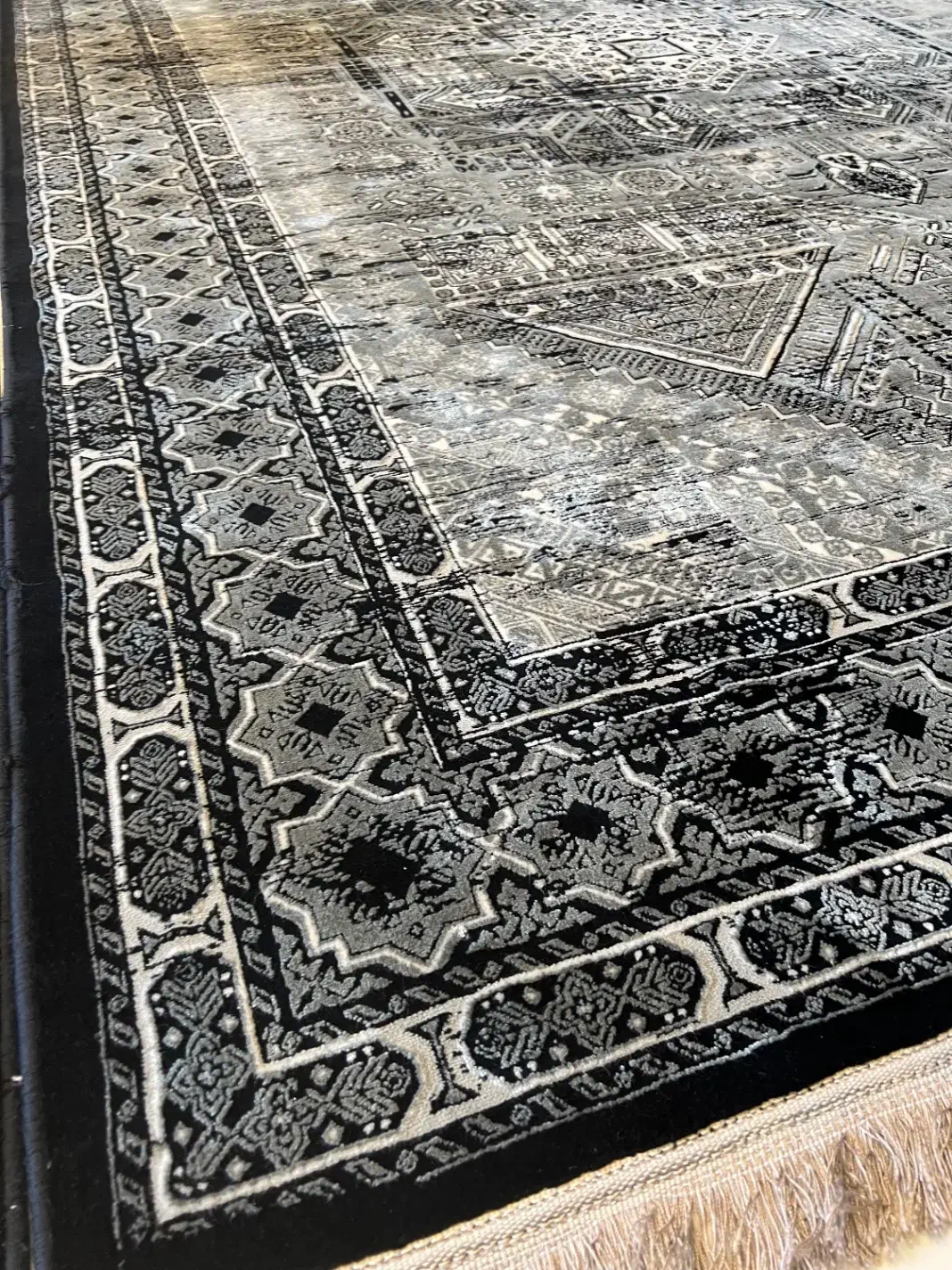 فرش وینتیج|فرش|چالوس, |دیوار