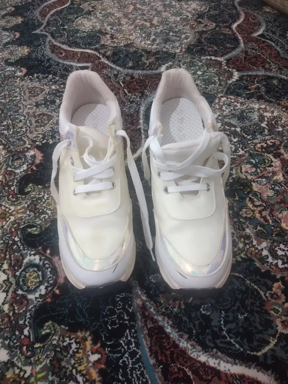 کتانی دخترانه سایز ۴۰  ۵۰۰ تومن|کیف، کفش، کمربند|محمدیه-قزوین, |دیوار