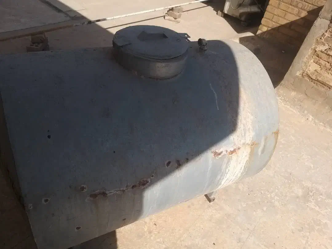 مخزن ۷۰۰ گالن|مصالح و تجهیزات ساختمان|دزفول, |دیوار