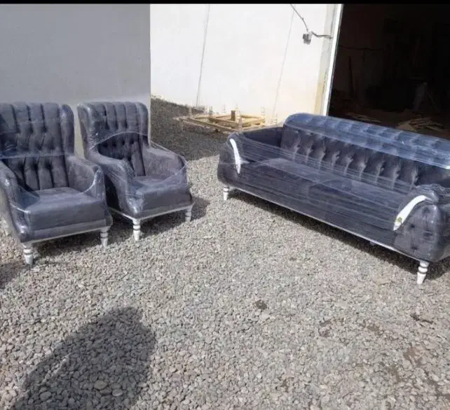 ۳۵فقط مهرگان ۳۵کیفت همراه ارزانی کیفت مهرگان ۳۵ت|مبلمان خانگی و میز عسلی|صدرا-فارس, فاز ۱|دیوار