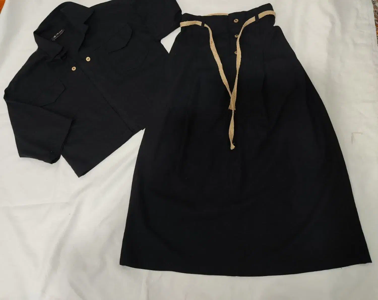 کت و دامن سایز 1|لباس|تربتحیدریه, ۴۵ متری|دیوار