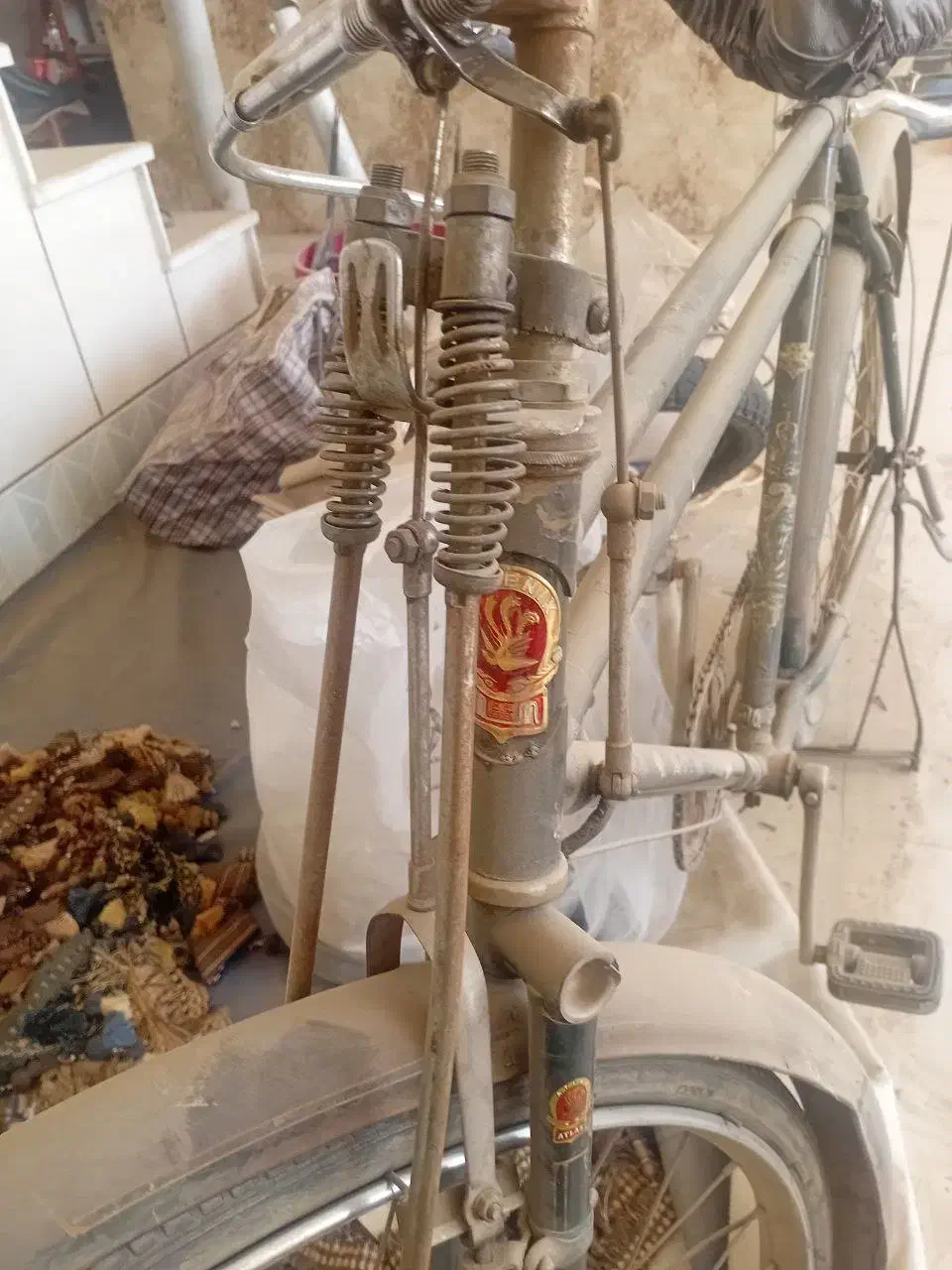 مقداری لوازم دارم برا فروش.حتما بخون مناسبن|دوچرخه، اسکیت، اسکوتر|فولادشهر, فولادشهر|دیوار