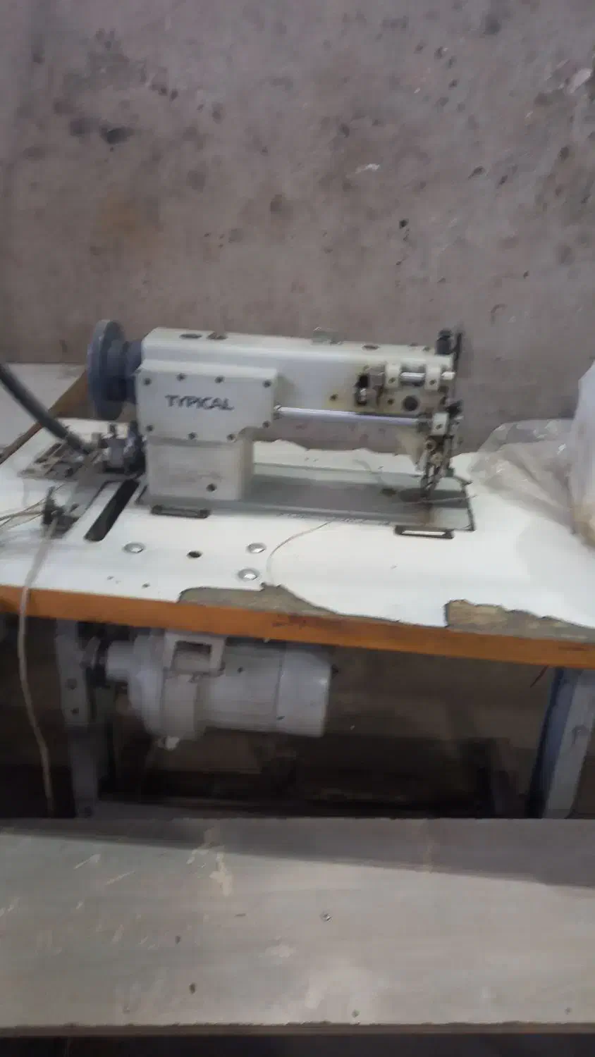 فروش دو دستگاه چرخ خیاطی دوپایه|چرخ خیاطی و ریسندگی|تویسرکان, |دیوار