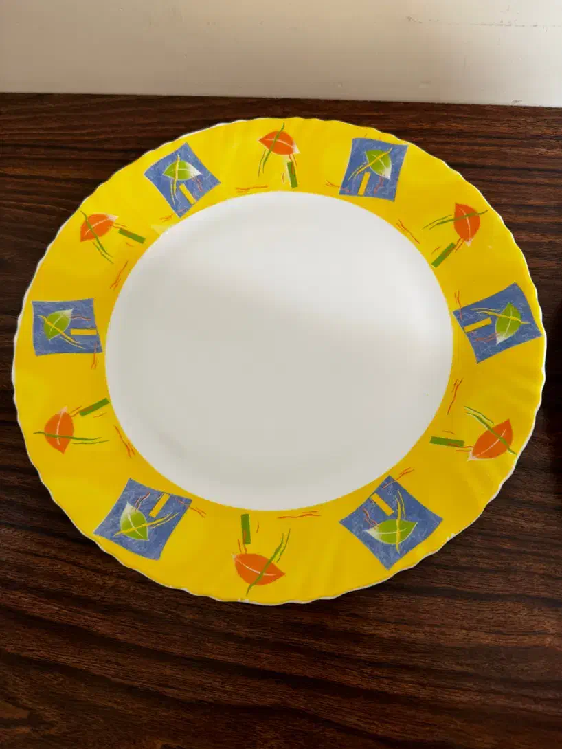 دیس پذیرایی|ظروف سرو و پذیرایی|مشهد, هنرستان|دیوار