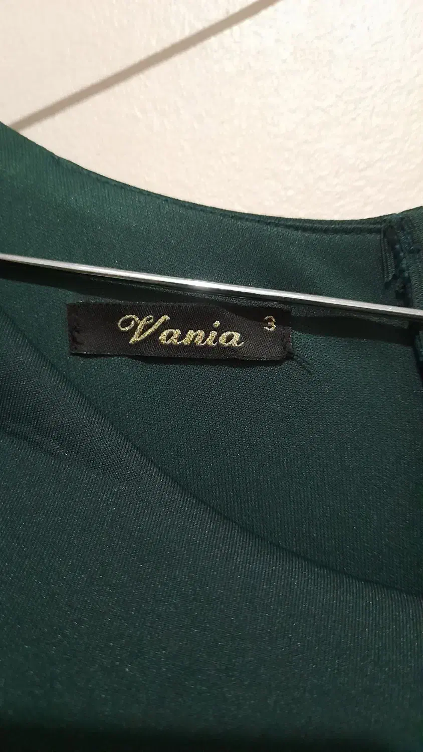 ۲عدد لباس مجلسی|لباس|نظرآباد, رسالت|دیوار