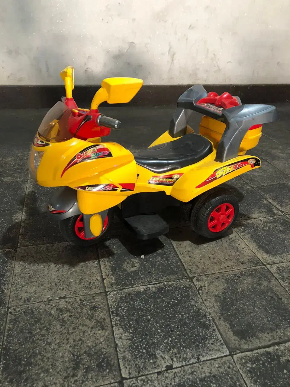 موتور سیکلت شارژی|اسباب‌‌بازی|تهران, کوی بیمه|دیوار