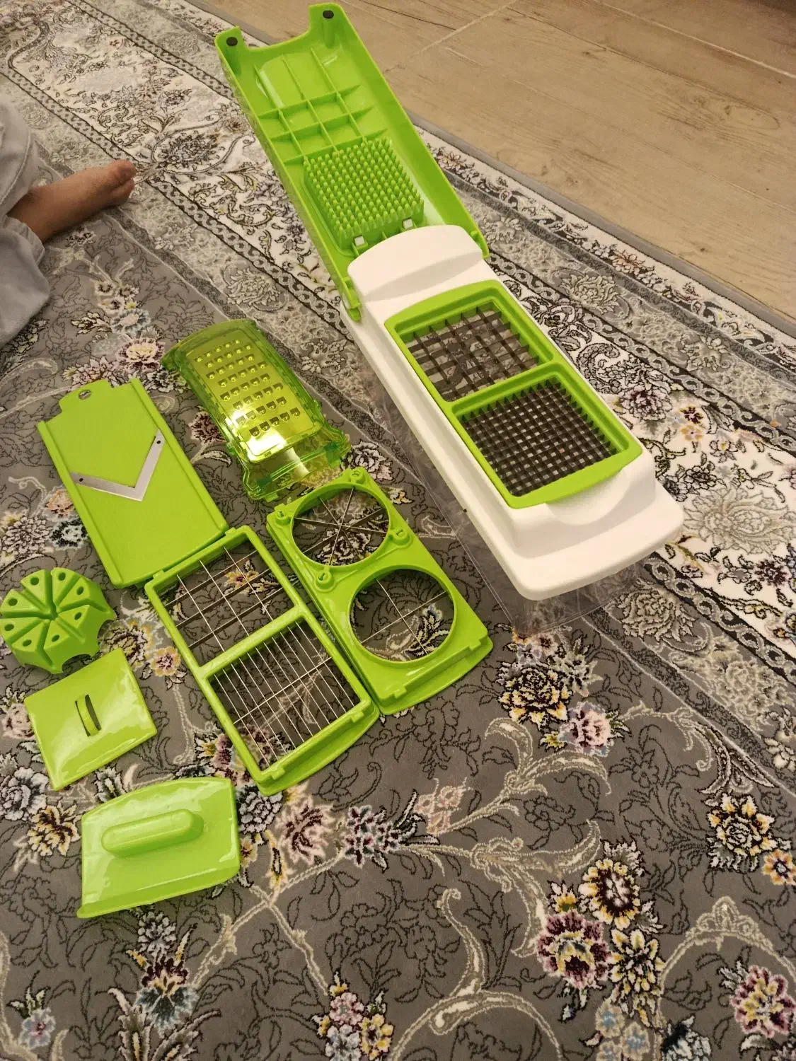 بخاطر جا به جایی بفروش میرسد|تخت و سرویس خواب|جوانرود, |دیوار