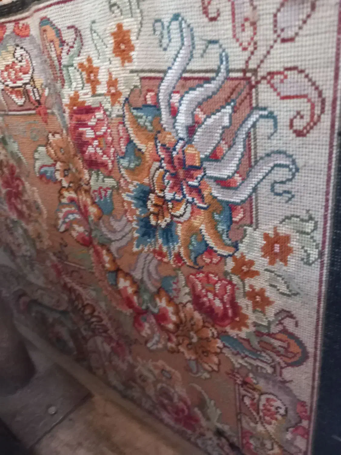 فرش‌‌خالچه‌نیمه‌کاره|فرش|تبریز, |دیوار