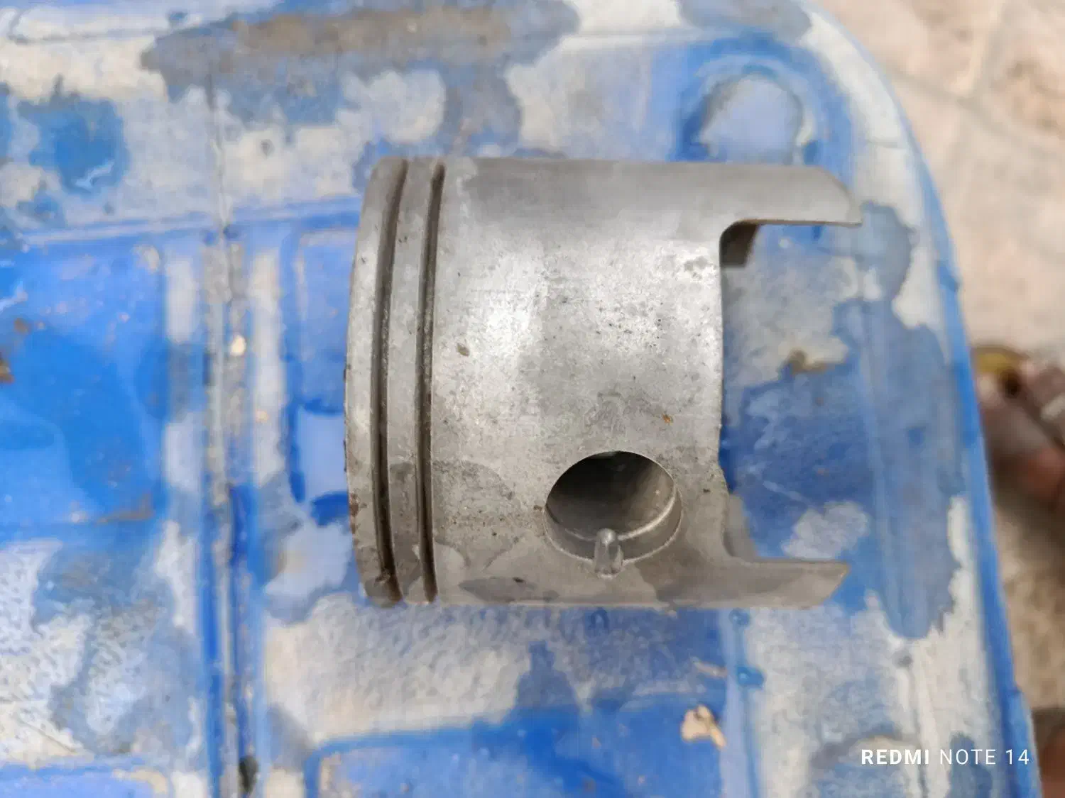 وسایل موتور قایق 85|قایق و سایر وسایل نقلیه|بند زرک, |دیوار