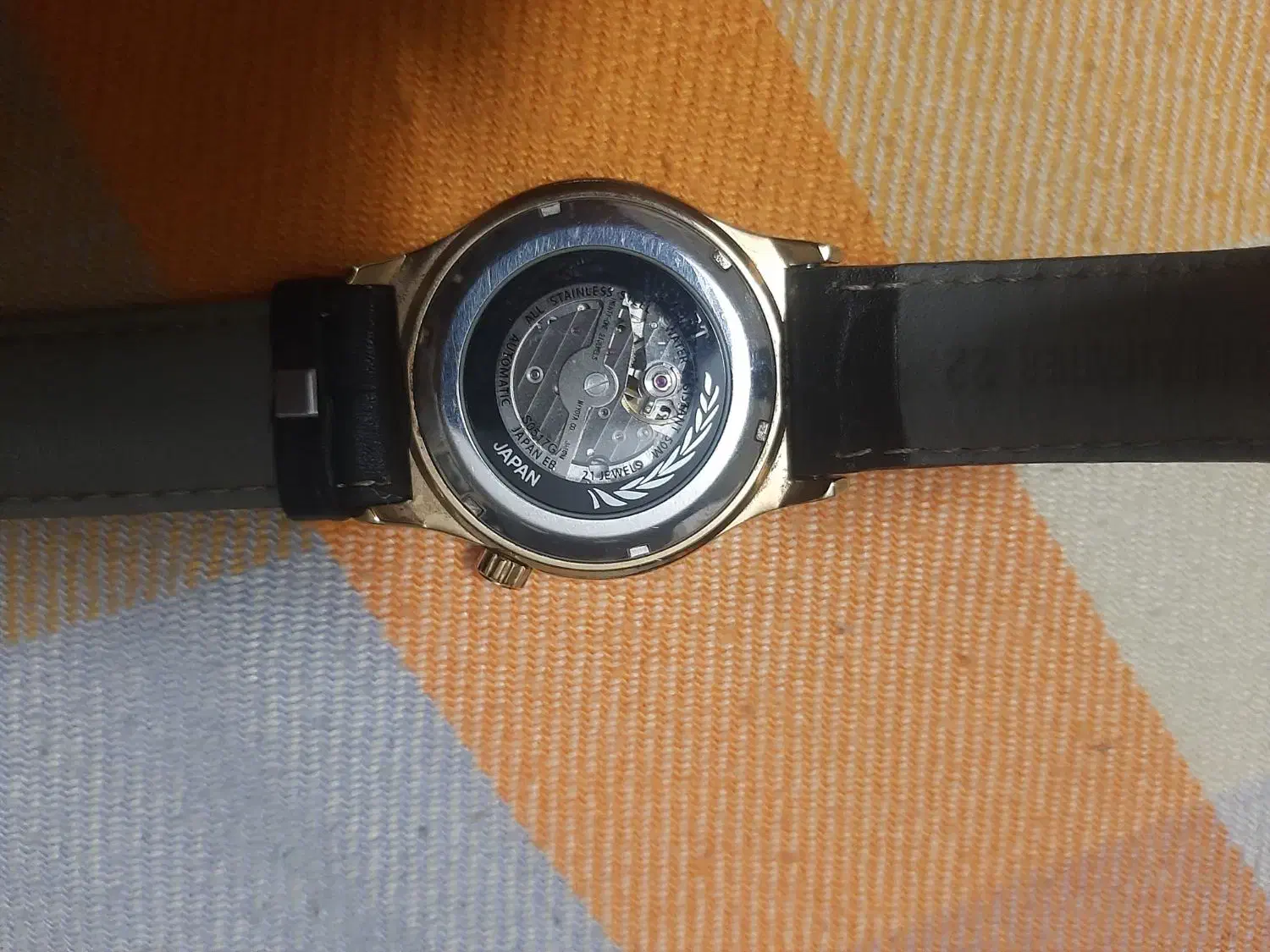 ساعت ویولت اصلی|ساعت|پاکدشت, پاکدشت (مامازند)|دیوار