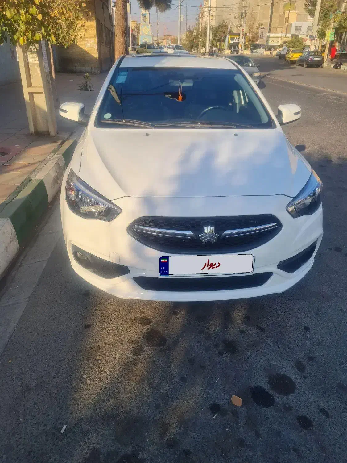 کم کارکرد به دلیل نداشتن پارکینگ ماشین دومم بوده|خودرو سواری و وانت|هشتگرد, هشتگرد قدیم|دیوار