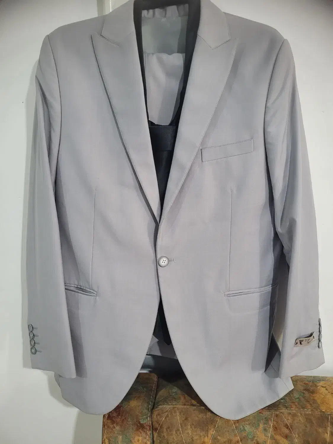 کت شلوار و جلیقه همراه کراوات|لباس|خورموج, |دیوار