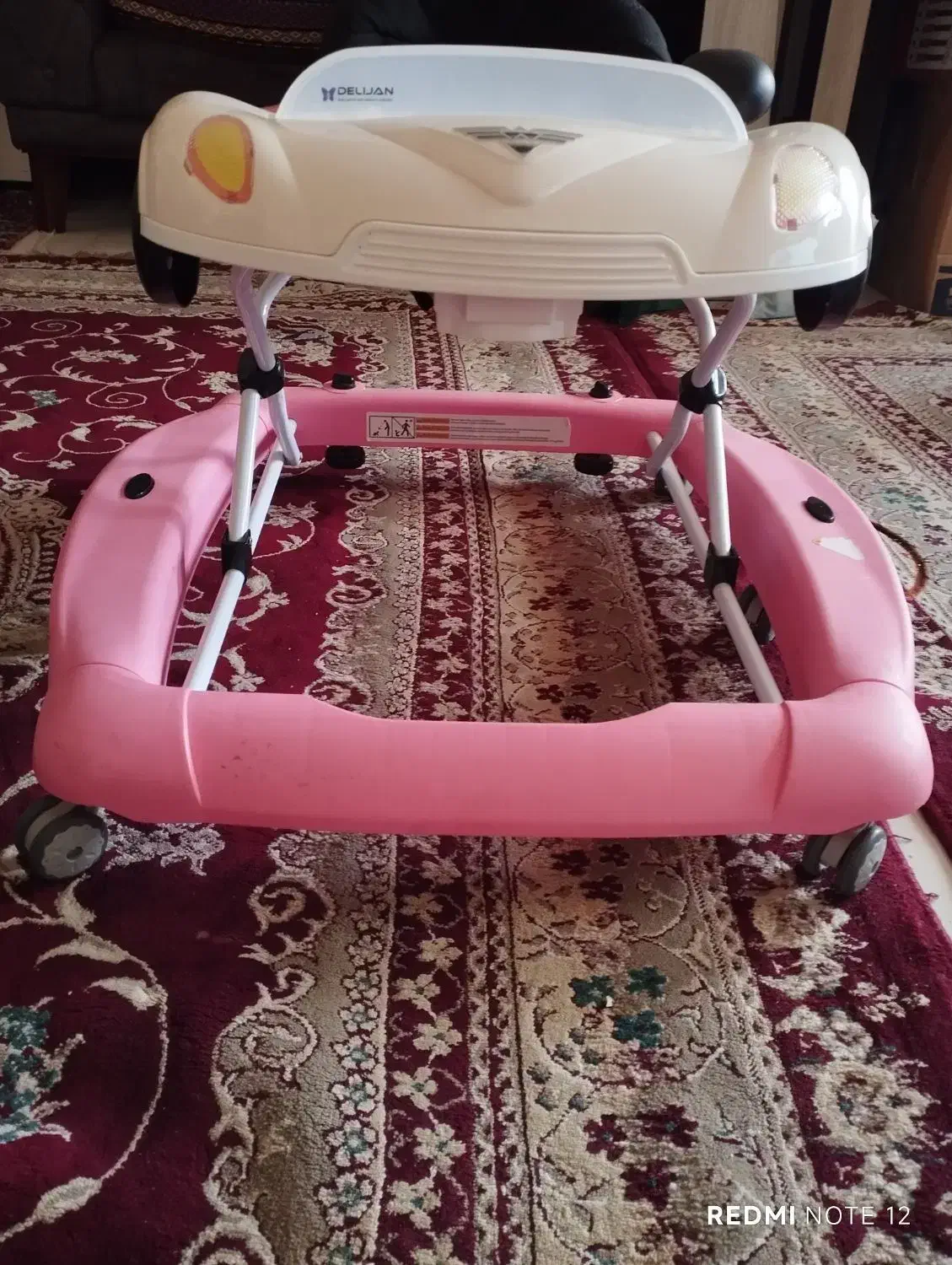 روروک|کالسکه و لوازم جانبی|هشتگرد, فاز ۷ مهستان|دیوار