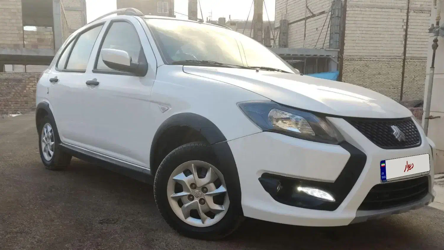 کوییک|خودرو سواری و وانت|اراک, |دیوار