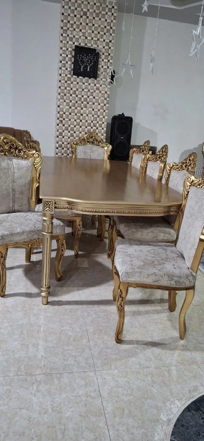 میز ناهار خوری ومبل تمیز در حد نو|میز و صندلی غذاخوری|شهریار, شهرک وائین|دیوار