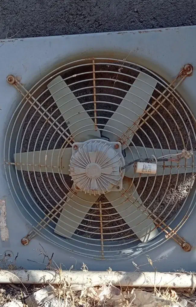 هواکش صنعتی|پنکه و تصفیه‌کنندهٔ هوا|میانه, |دیوار