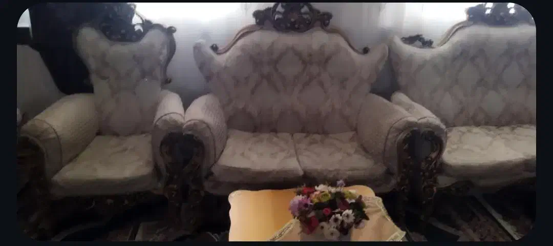 مبل تاج دار|مبلمان خانگی و میز عسلی|ابهر, |دیوار