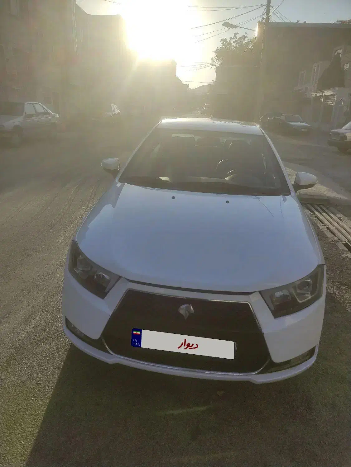 دنا پلاس مدل۱۴۰۰|خودرو سواری و وانت|اراک, |دیوار