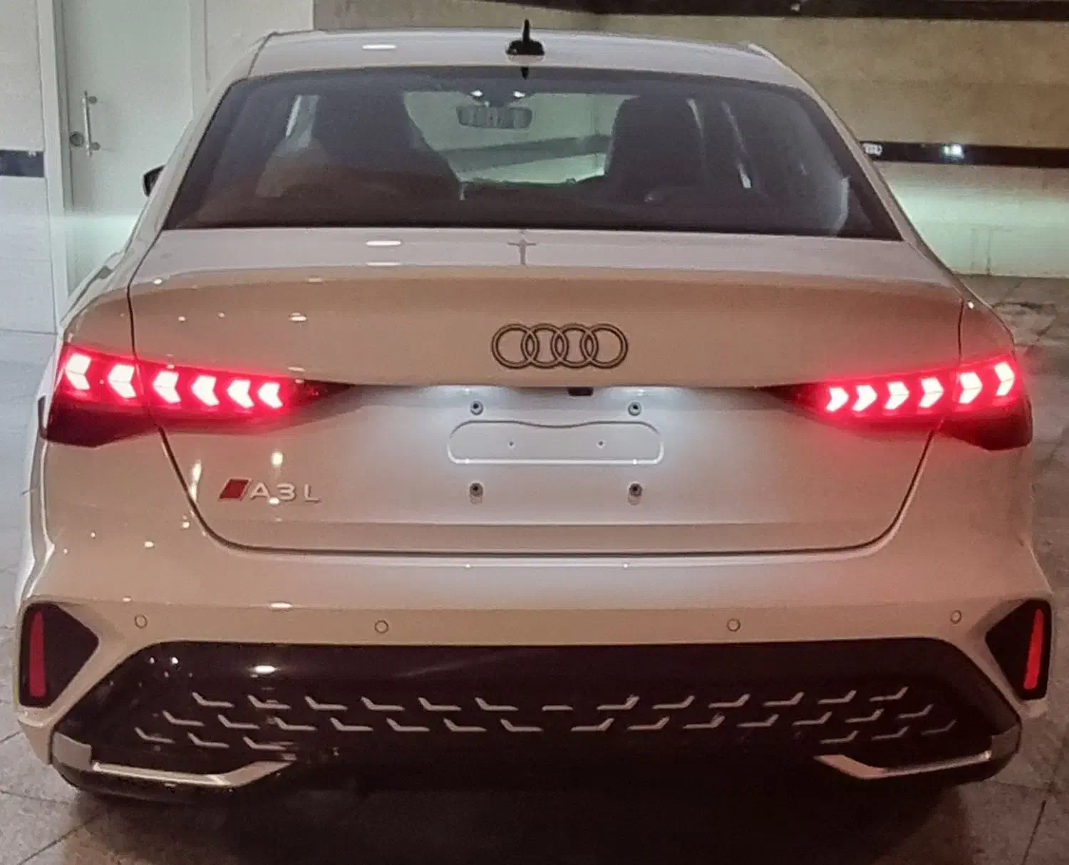 آئودی مدل A3 Limousine permium 2025|خودرو سواری و وانت|تهران, باغ فیض|دیوار